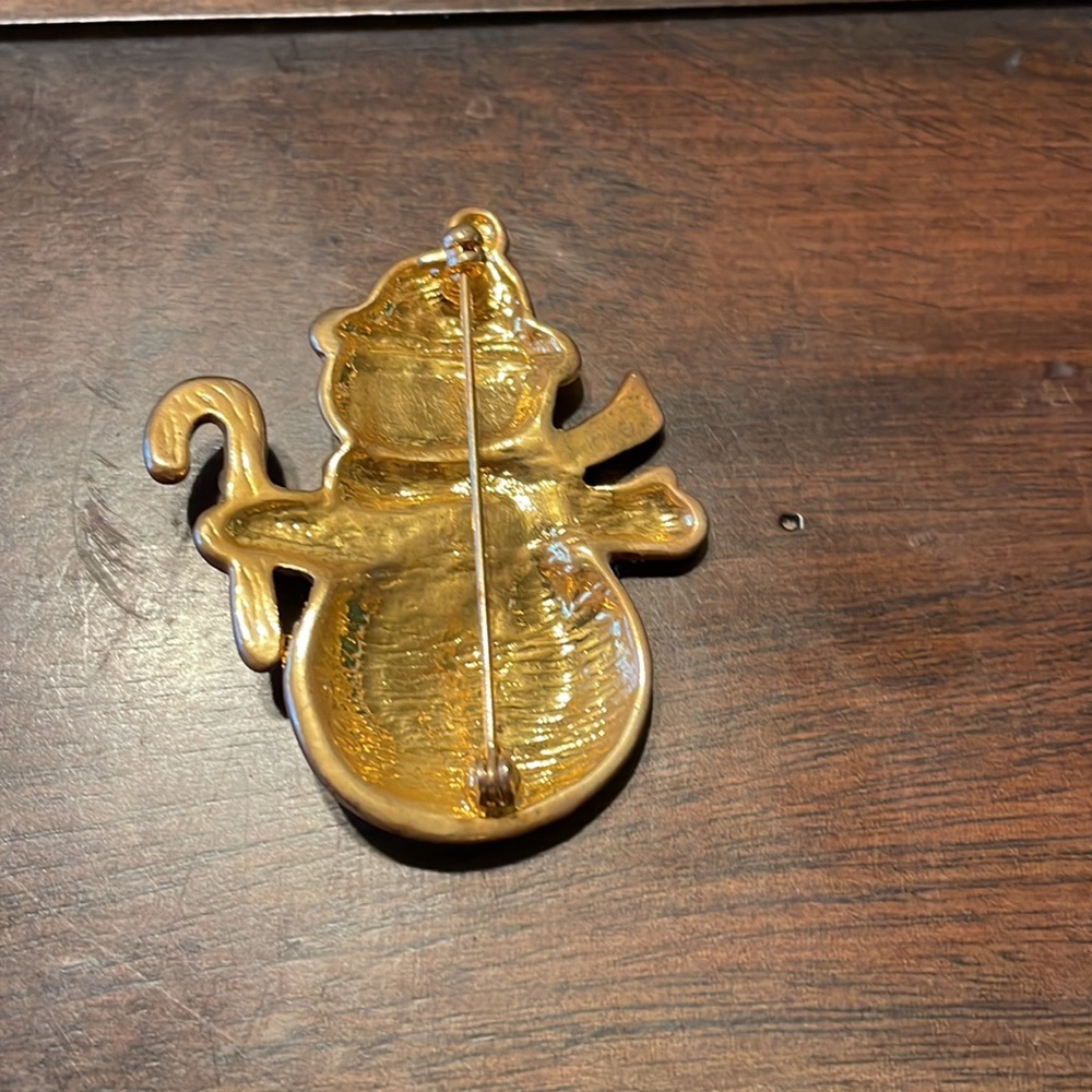 Snowman Pin - Picture 2 of 2